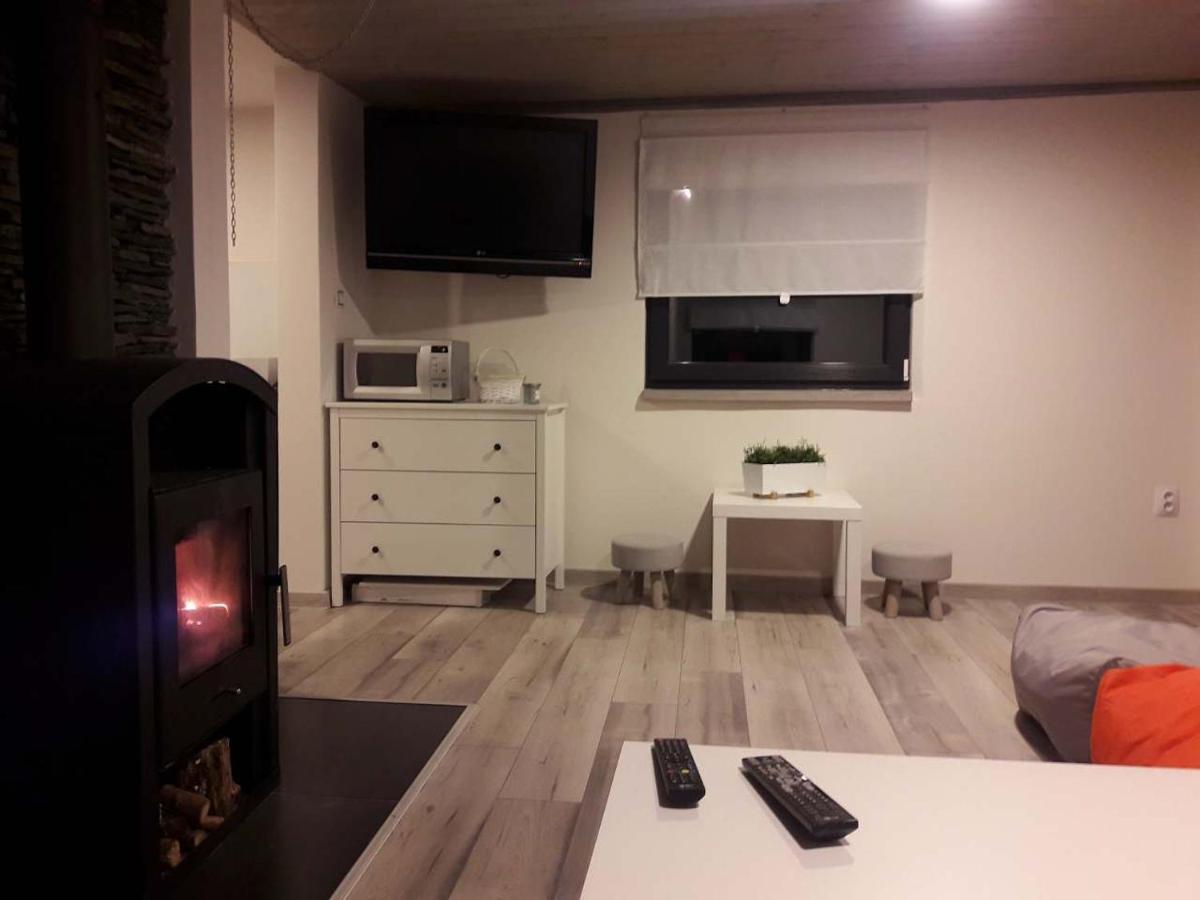 Chata 100 Český Jiřetín Exterior foto